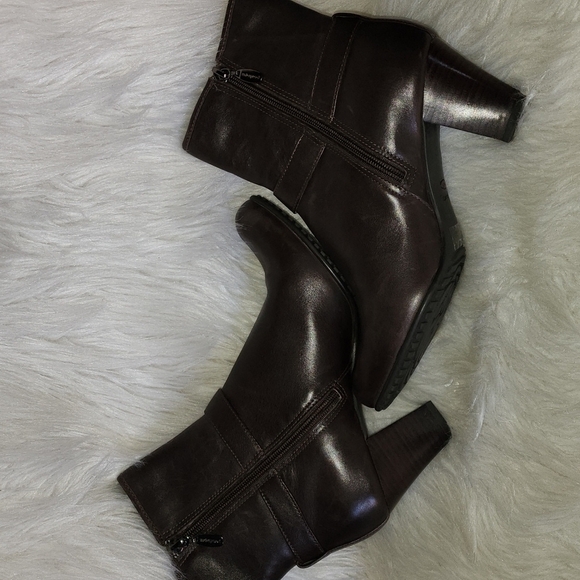 Clarks Tige DE Cuir Leather ankle Booties - Picture 8 of 17